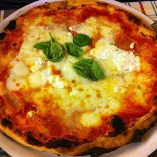 La-Gatta-Mangiona 1